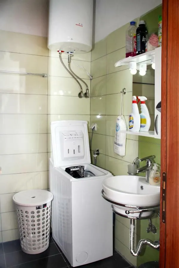 Apartment For Family Kriopigi Grecia