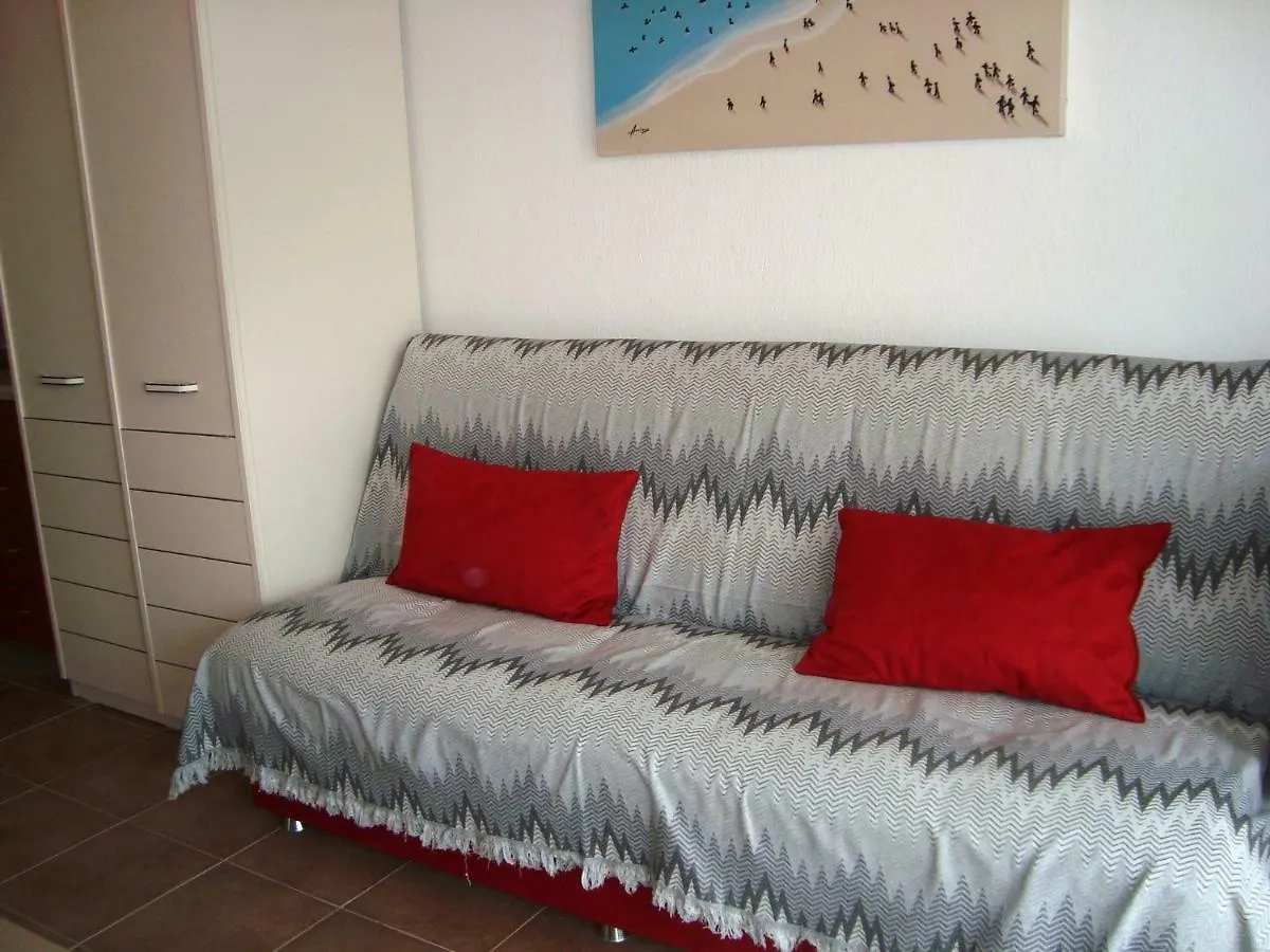 Apartment For Family Kriopigi