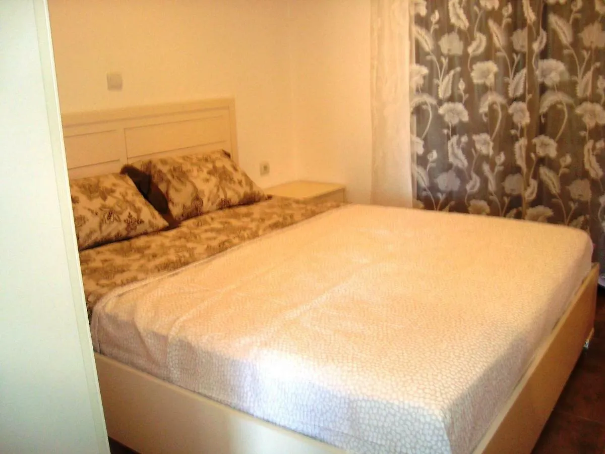 Apartment For Family Kriopigi