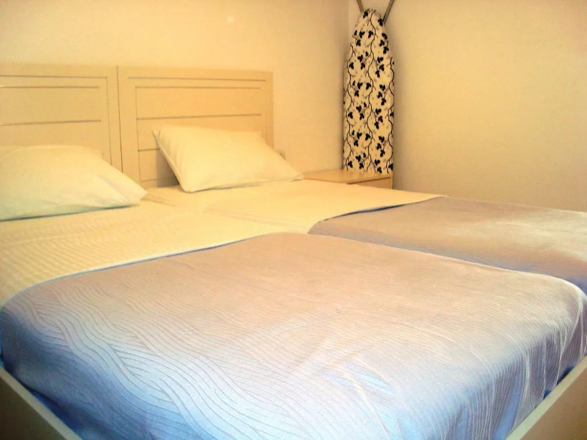 Apartment For Family Kriopigi Greece