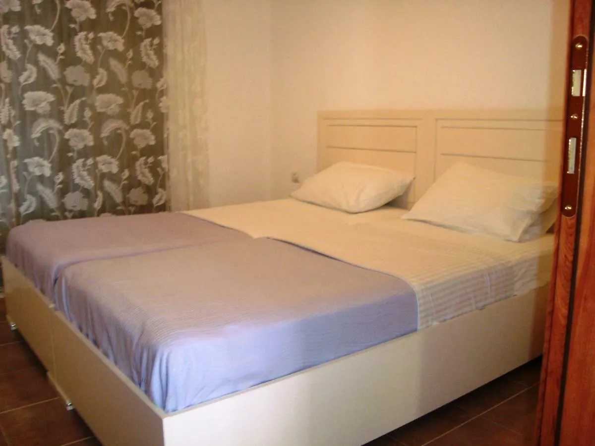 Apartment For Family Kriopigi
